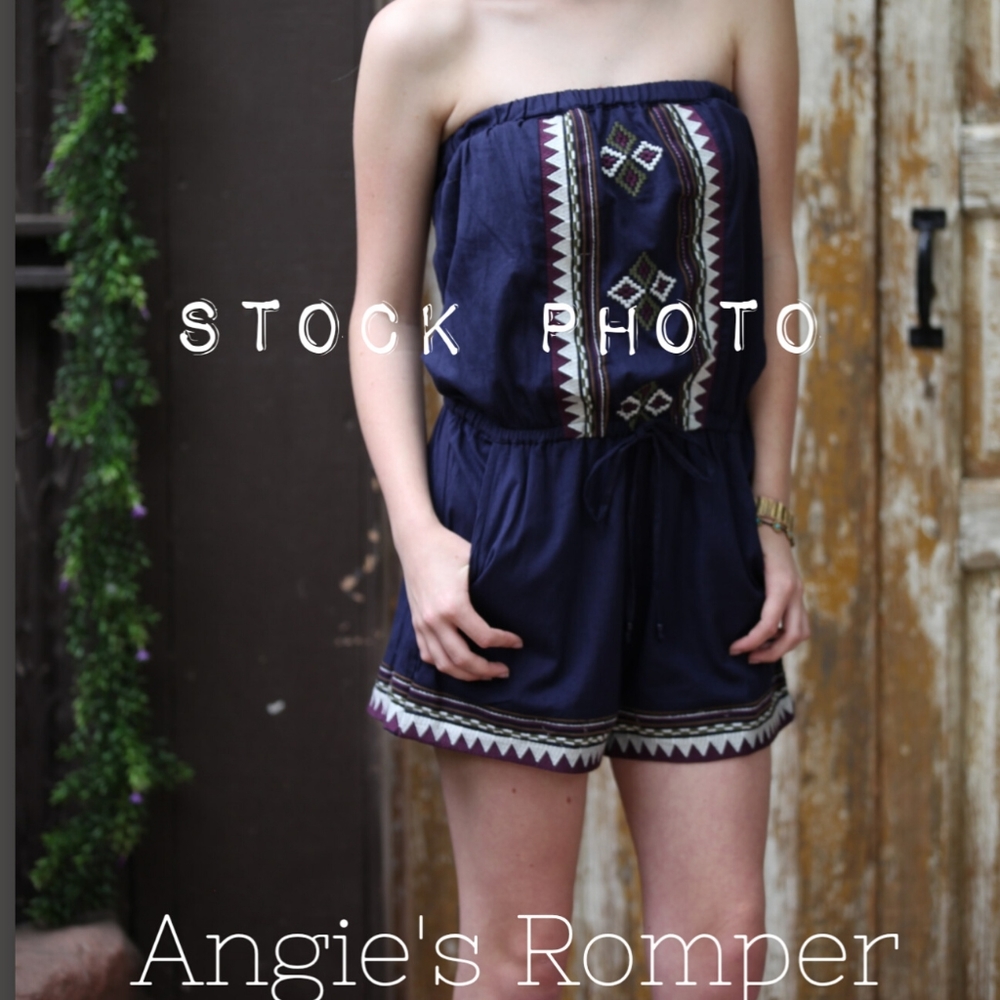 Angie's Romper w/ pockets - Picture 5 of 5